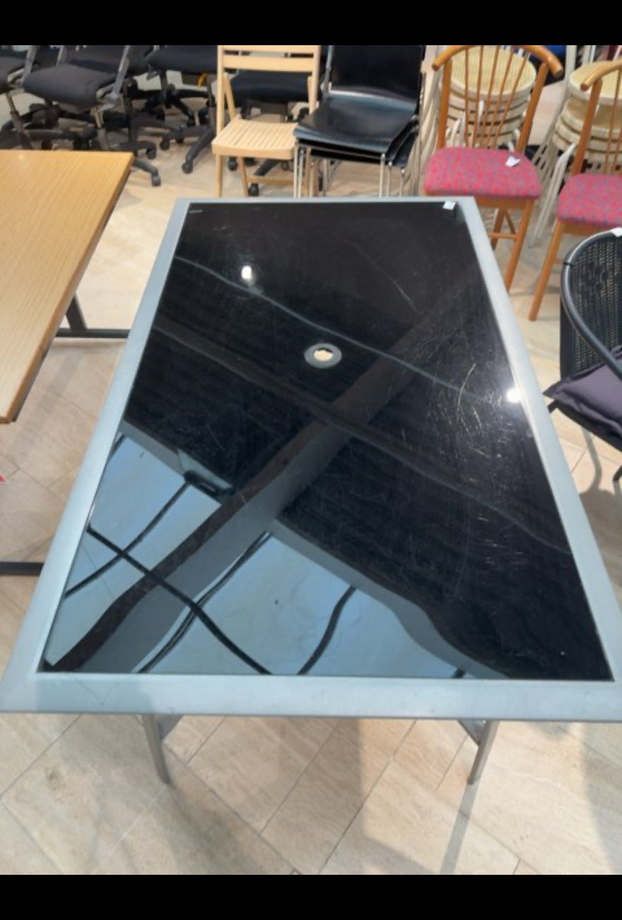 Havebord med glas plade